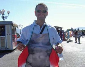 Trying on a new apron while hanging out in Florence.