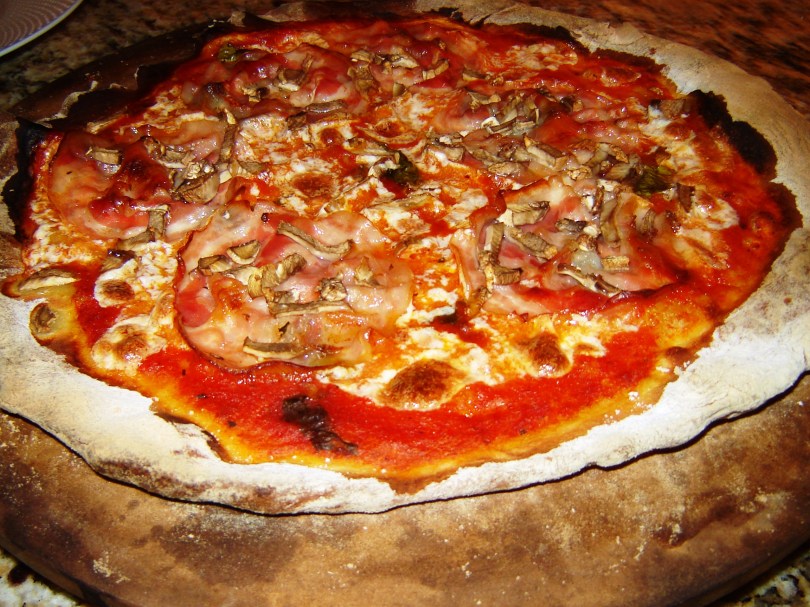 Roman style thin crust pizza with pancetta and porcini mushrooms from Paggi Pazzo!